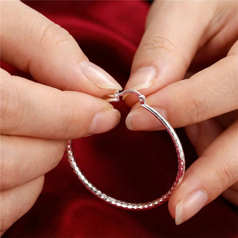 🎉BUY 1 GET 1 FREE🎁Diamond-Cut Hoop Earrings for Women – Elegant, Sparkling 💎